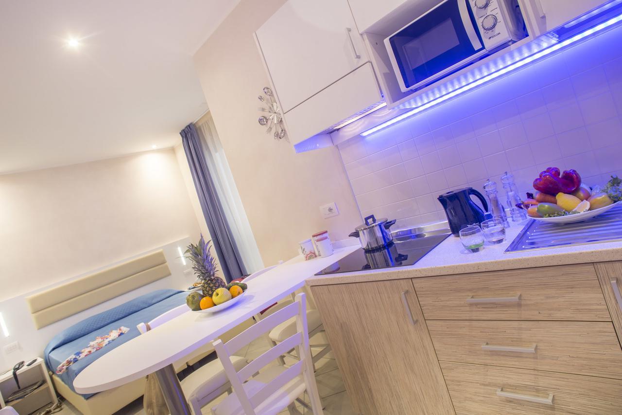 White Suite & Apartments Bellaria-Igea Marina Eksteriør billede