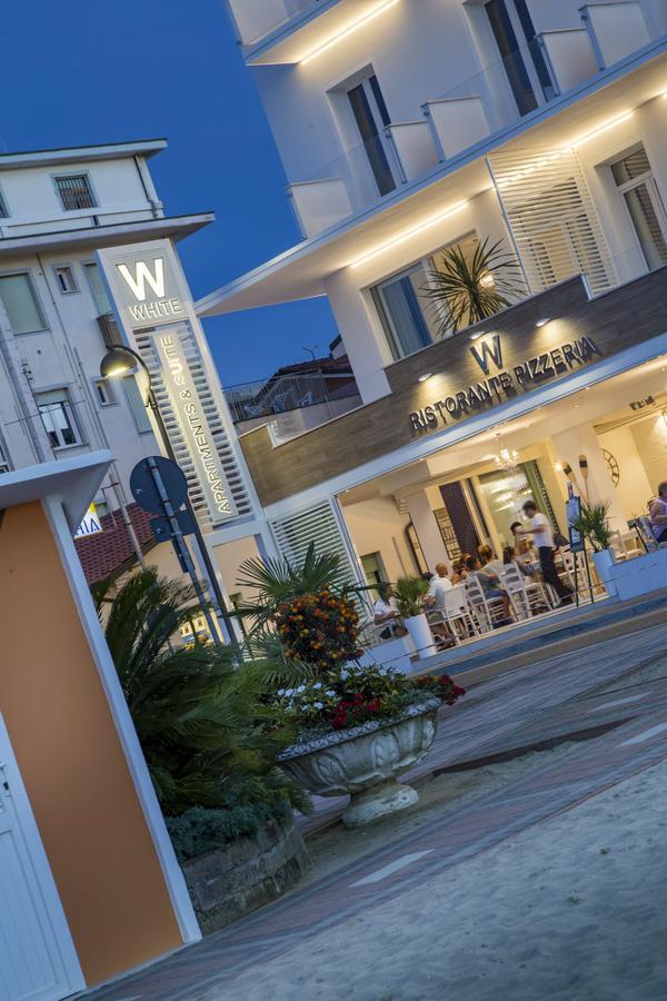 White Suite & Apartments Bellaria-Igea Marina Eksteriør billede
