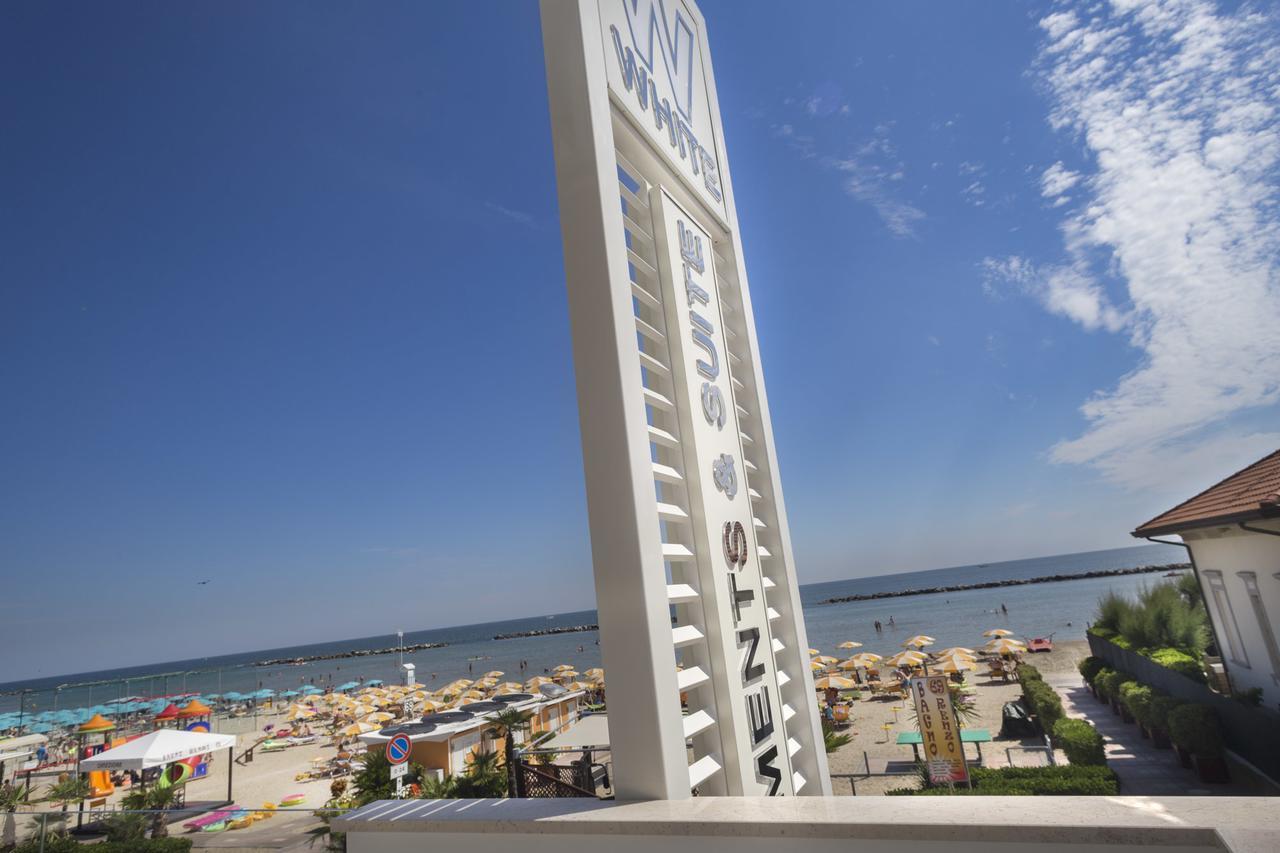 White Suite & Apartments Bellaria-Igea Marina Eksteriør billede