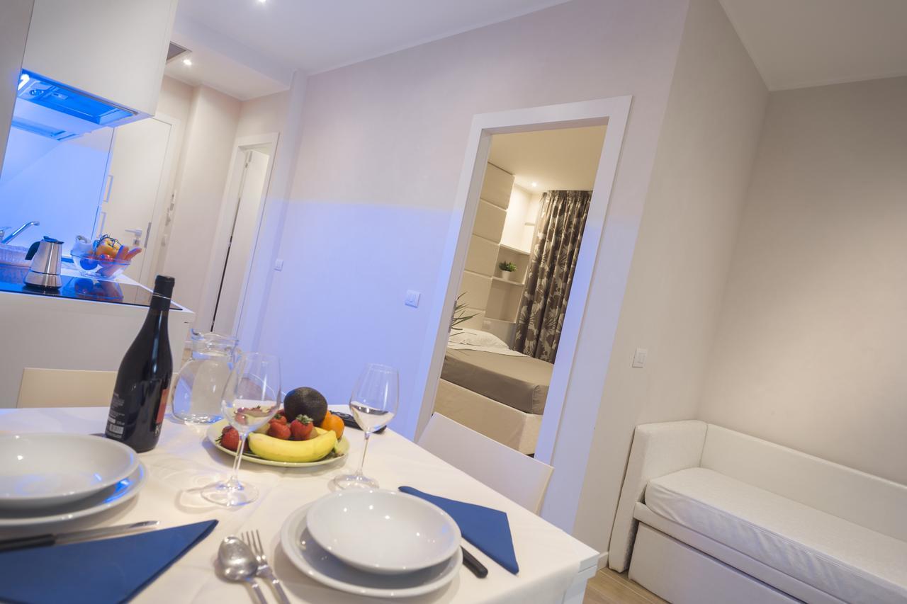 White Suite & Apartments Bellaria-Igea Marina Eksteriør billede