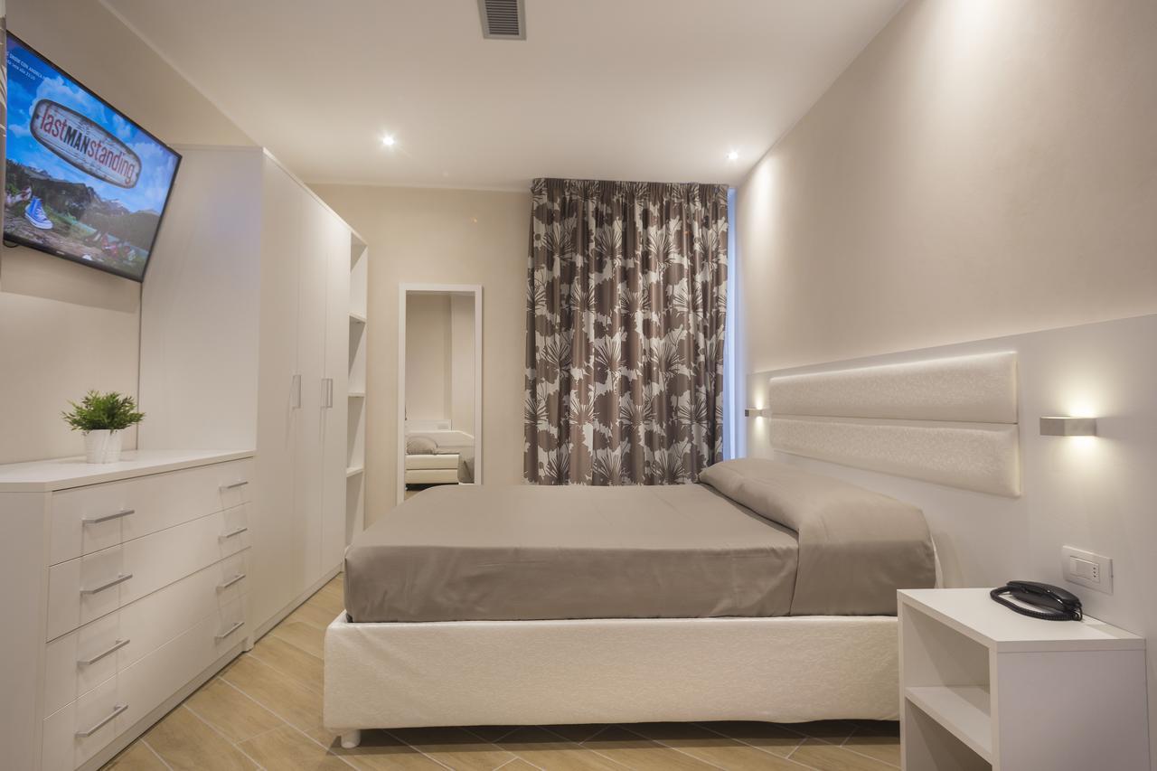 White Suite & Apartments Bellaria-Igea Marina Eksteriør billede